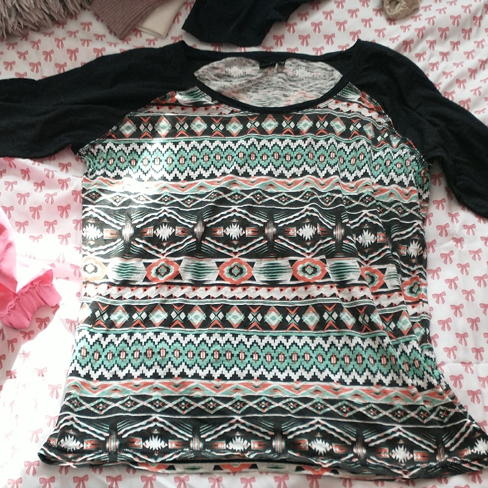 Cruel Girl Black and Green Patterned Long Sleeve Top